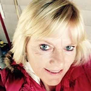 Meet your Posher, Nanette
